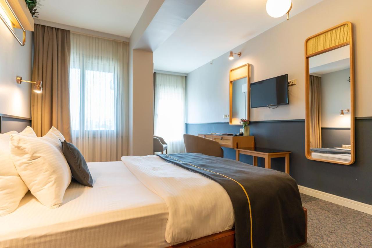 Viva La Vita Hotel 伊兹密尔 客房 照片