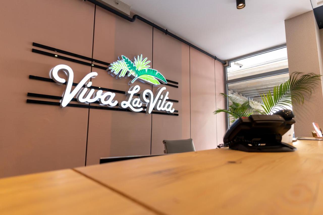 Viva La Vita Hotel 伊兹密尔 外观 照片